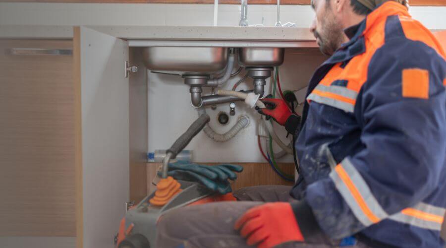 Expert burst pipe repair services in Iron Belt, WI